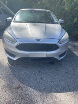 
										2016 Ford Focus full									