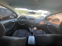 
										2016 Ford Focus full									