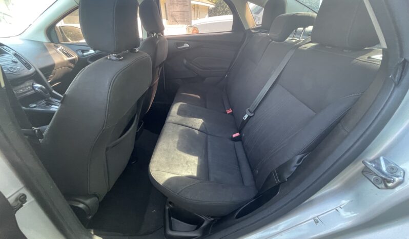 
								2016 Ford Focus full									