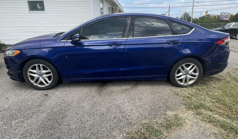 
								2012 Ford Fusion full									