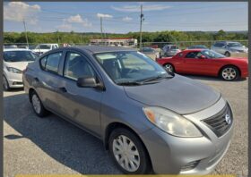 2014 Nissan Versa S Plus