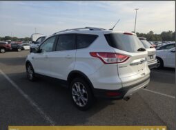 
										2015 Ford Escape Titanium full									