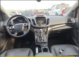 
										2015 Ford Escape Titanium full									