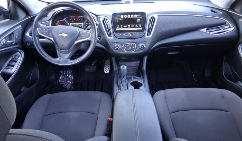 
								2017 Chevrolet Malibu Hybrid full									