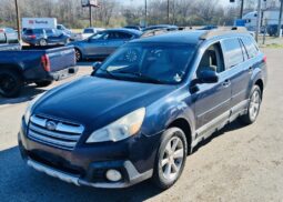 										2013 Subaru Outback 2.5i full									