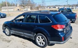 										2013 Subaru Outback 2.5i full									