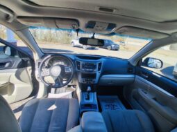 										2013 Subaru Outback 2.5i full									