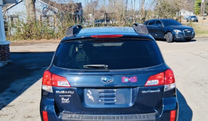 								2013 Subaru Outback 2.5i full									