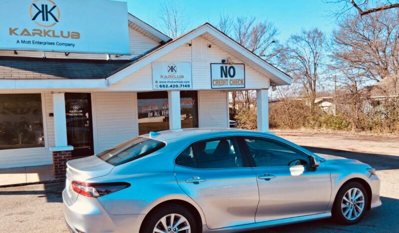 								2024 Toyota Camry LE full									