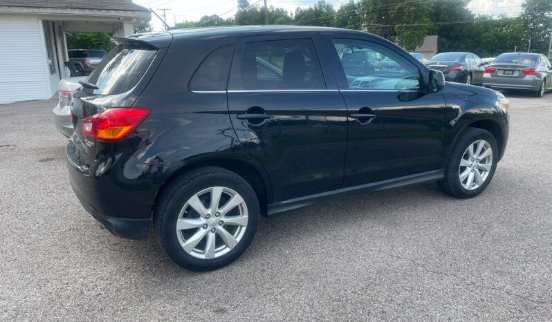 								2014 Mitsubishi Outlander Sport full									