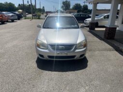 										2007 Kia Spectra full									