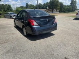 										2017 Nissan Versa full									