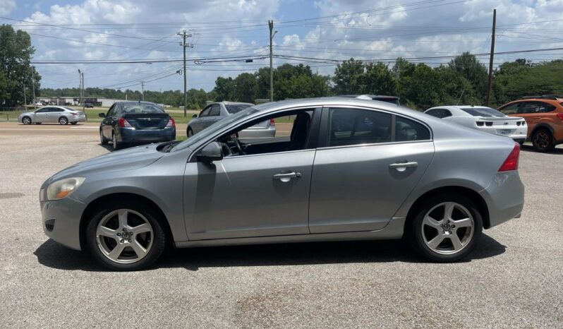 								2013 Volvo S60 full									