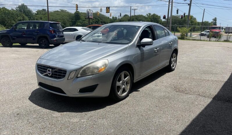 								2013 Volvo S60 full									