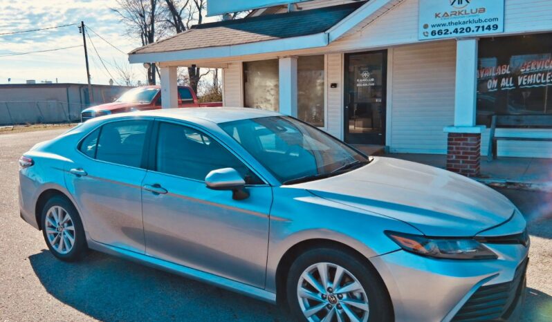 								2024 Camry LE full									