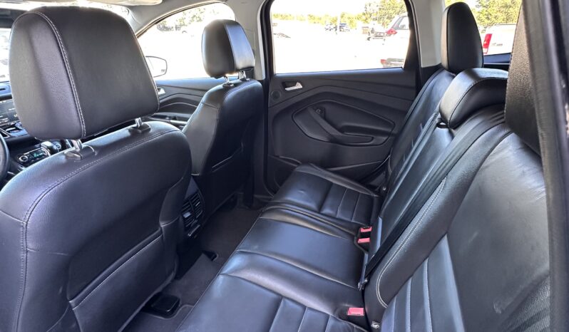 								2015 Ford Escape full									