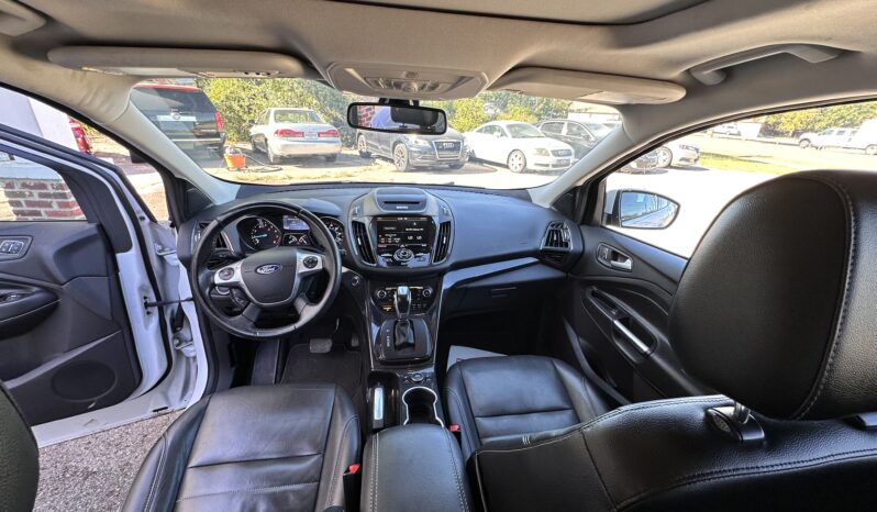 								2015 Ford Escape full									