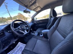 										2018 Nissan Rogue full									