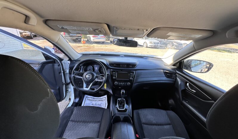 								2018 Nissan Rogue full									