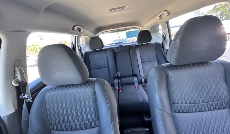 								2018 Nissan Rogue full									